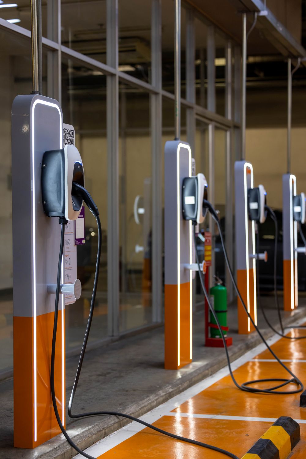 Station de recharge électrique en service à Saint-Jean-sur-Richelieu